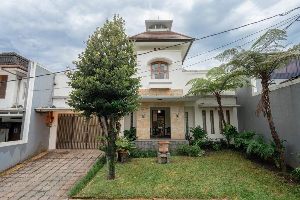 Pasteur Beautiful Luxury Home Bandung Dış mekan fotoğraf